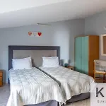 Zoi's Sea View In Aparthotel 3*