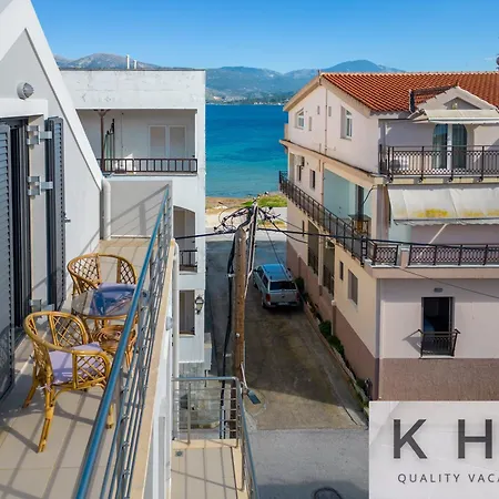 Zoi's Sea View In 3*