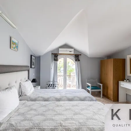 Apart-hotel Zoi