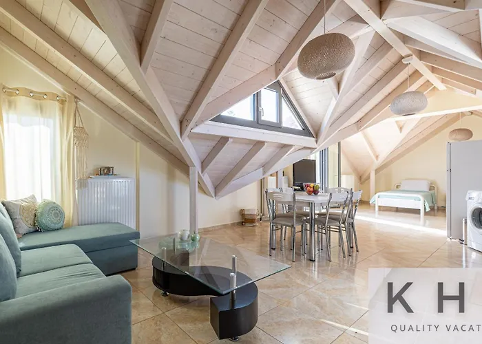 Aparthotel Zoi's Sea View In 3*