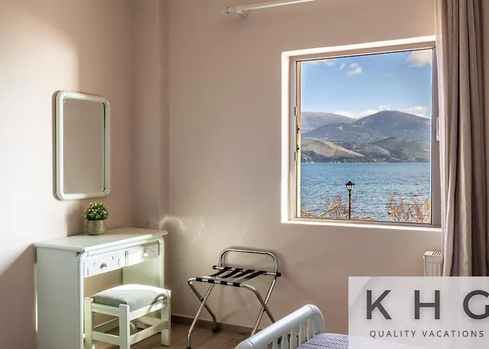 Zoi's Sea View In 3*