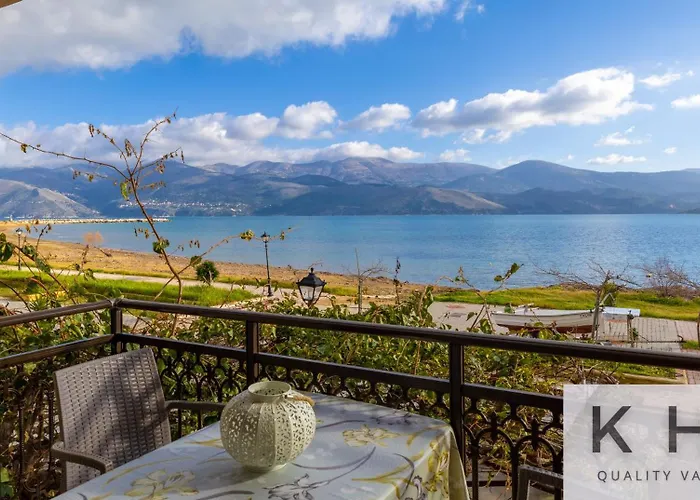 Zoi's Sea View In 3*