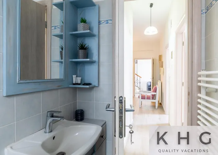 Aparthotel Zoi's Sea View In 3*