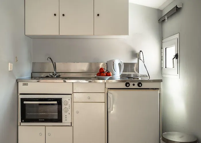 Zoi's Sea View In Aparthotel 3*