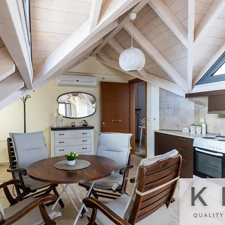 Zoi's Sea View In Apartmanhotel