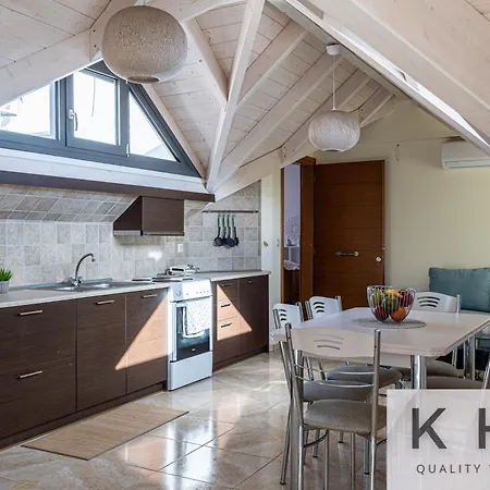 Apartmanhotel Zoi's Sea View In Lixúri