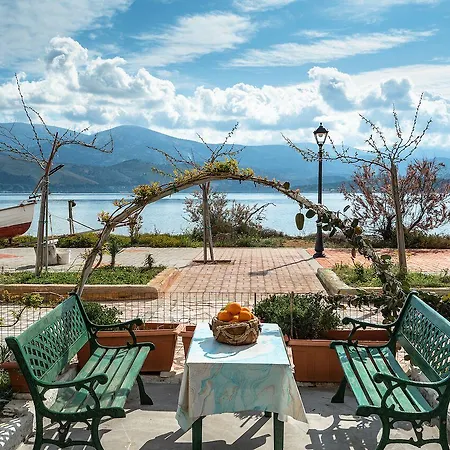 Zoi's Sea View In Lixúri