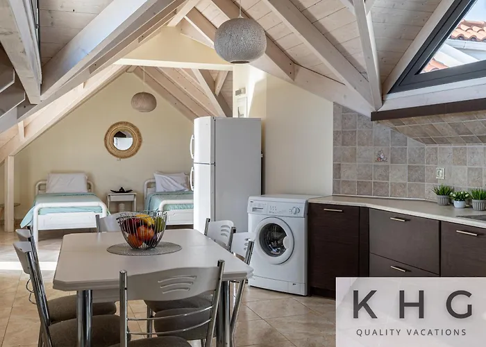 Apartahotel Zoi's Sea View In Lixouri