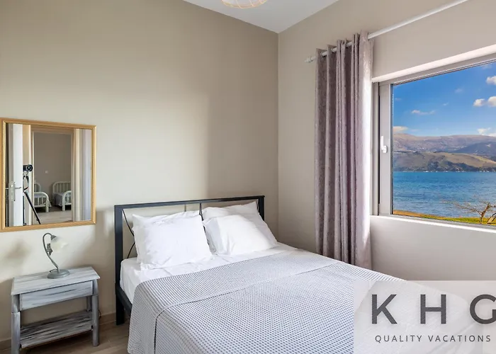 Apartahotel Zoi's Sea View In