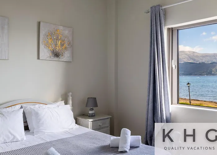 Zoi's Sea View In 3*