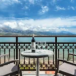 Zoi's Sea View In 3*