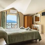 Zoi's Sea View In Lixúri