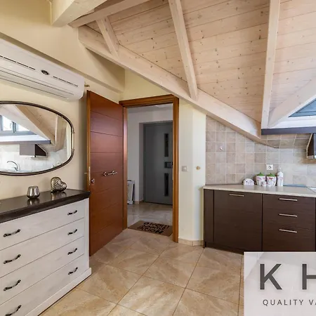 Zoi's Sea View In 아파트호텔 3*