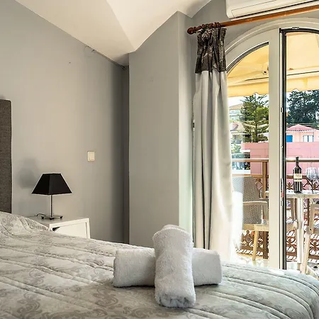 Zoi's Sea View In Apartahotel