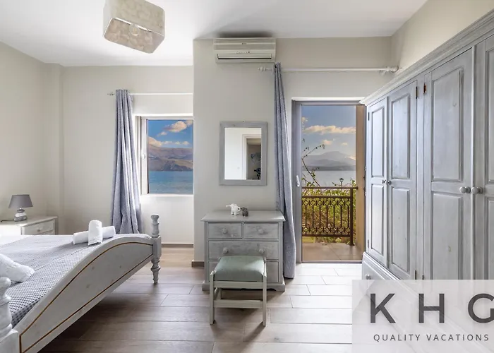 Zoi's Sea View In Aparthotel Lixouri